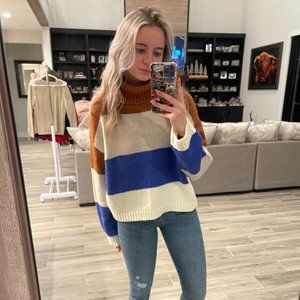 Lumiere TurtleNeck